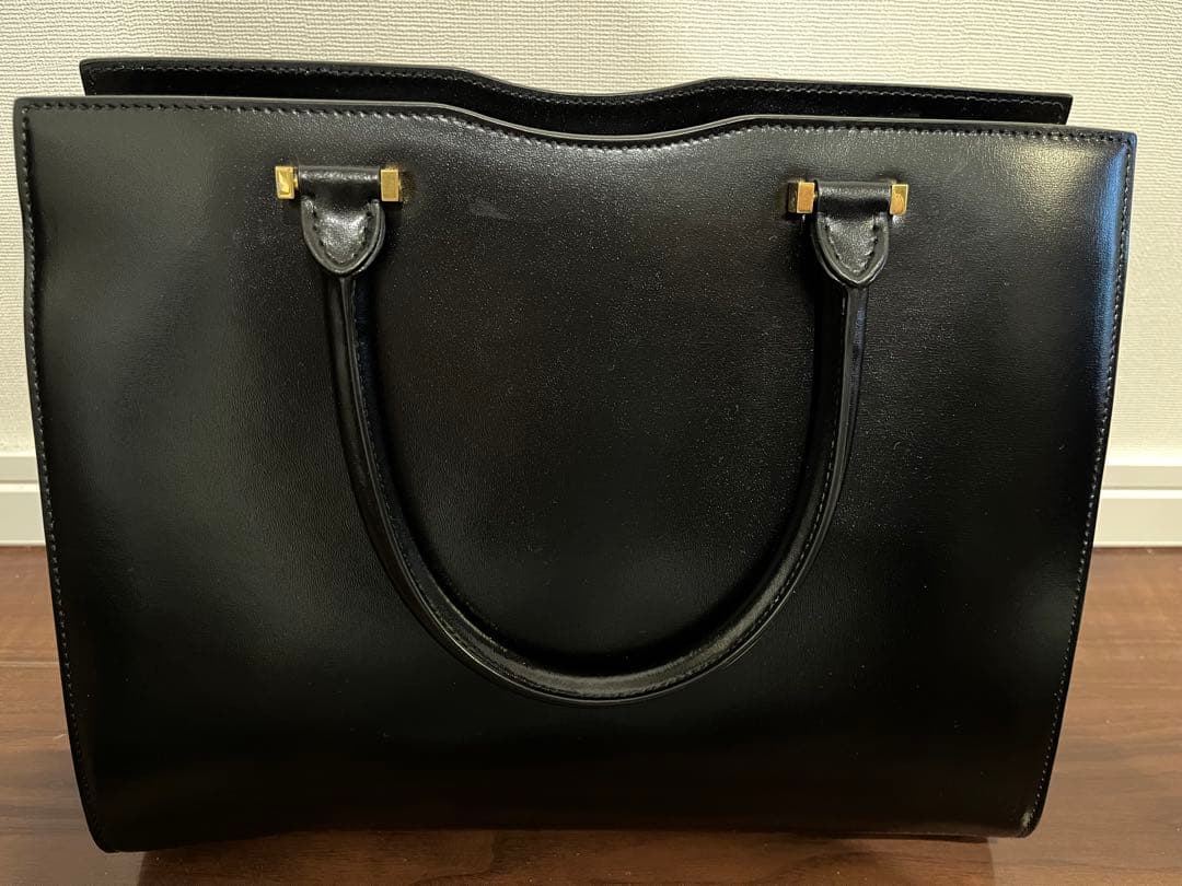 ル*フ様 SAINT LAURENT ブラック ハンドバッグ　アップタウン