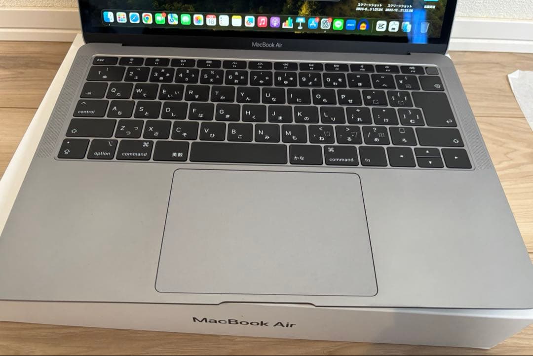 MacBook Air Retina, 13インチ 2019 i5 256GB