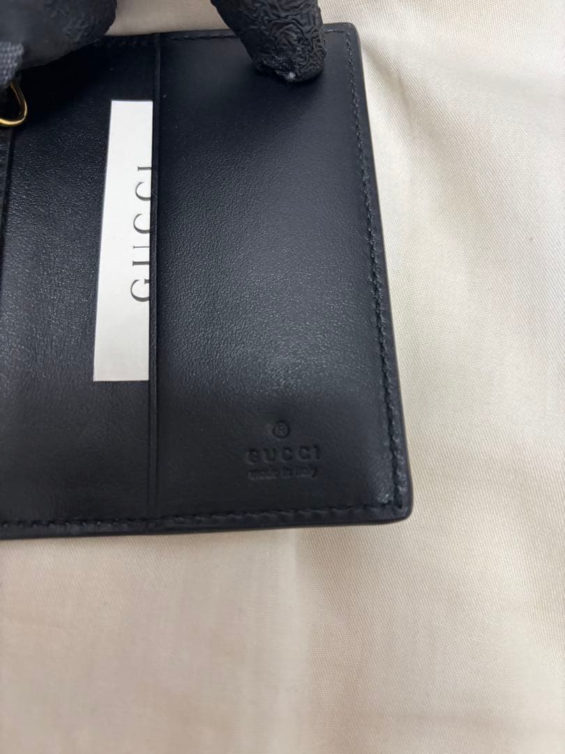 m*z様 【超メルカリ市限定価格】【未使用品】GUCCI ブラック レザー キー