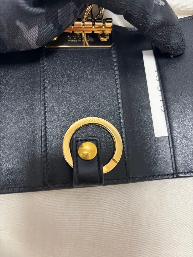 m*z様 【超メルカリ市限定価格】【未使用品】GUCCI ブラック レザー キー