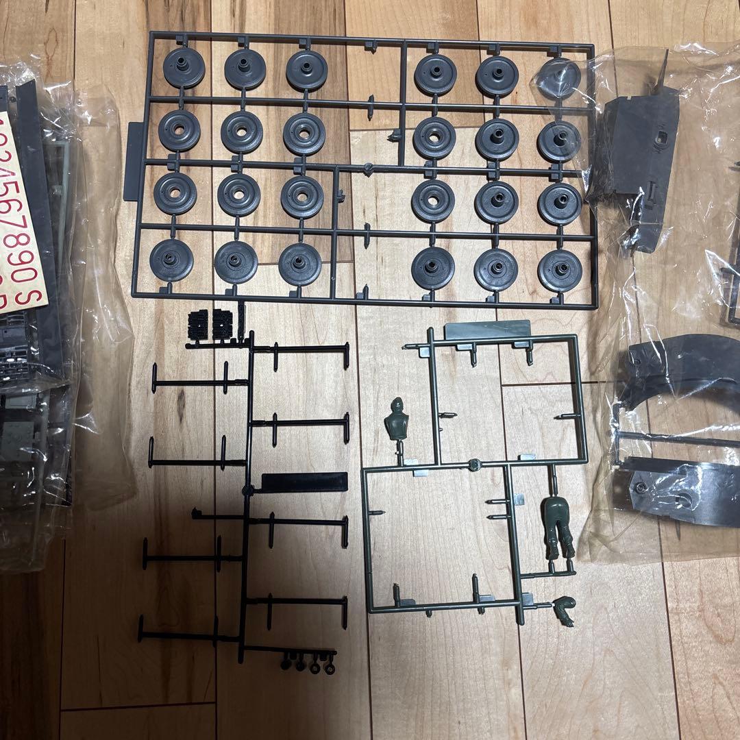 1/25 ドイツ陸軍重戦車タイガーI型　タミヤ