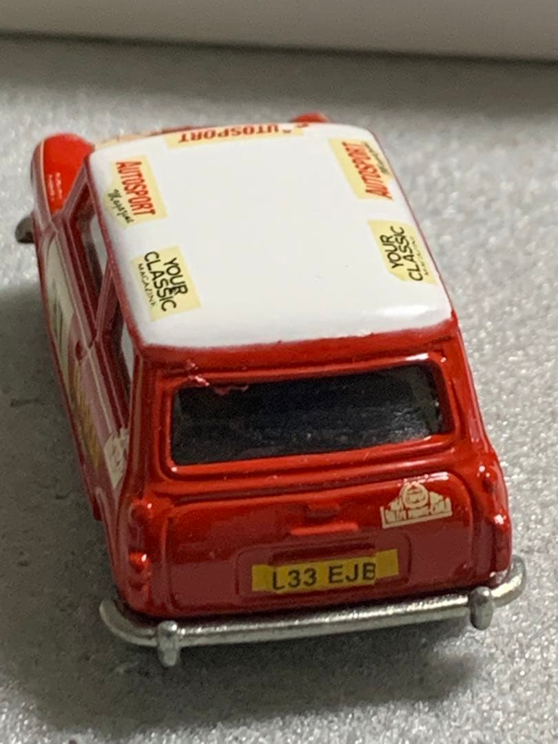 トミカ ミニクーパー トラフィック AUTOCAR ゼッケン37