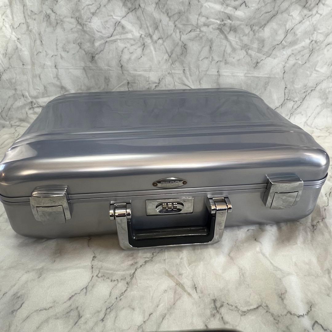 ゼロハリバートン アタッシュケース ビジネスバッグ ゼロハリ アルミケース