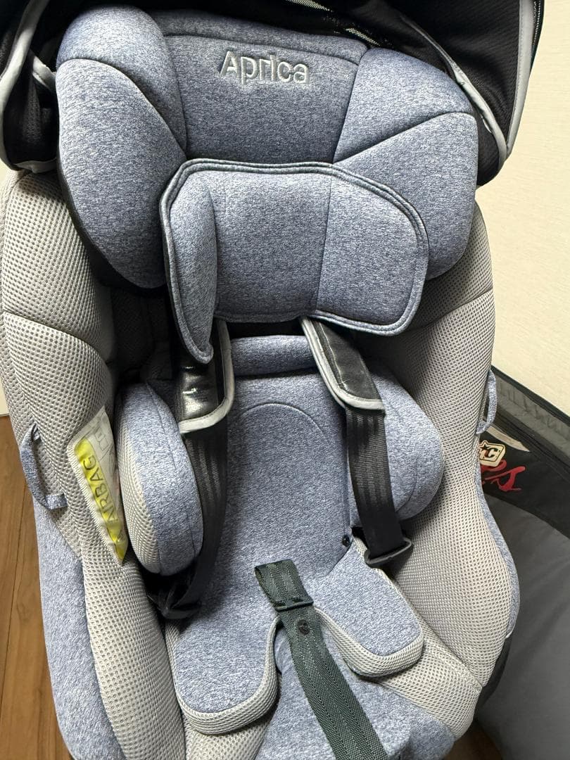 Aprica クルリラAC ISOFIX 回転式チャイルドシート