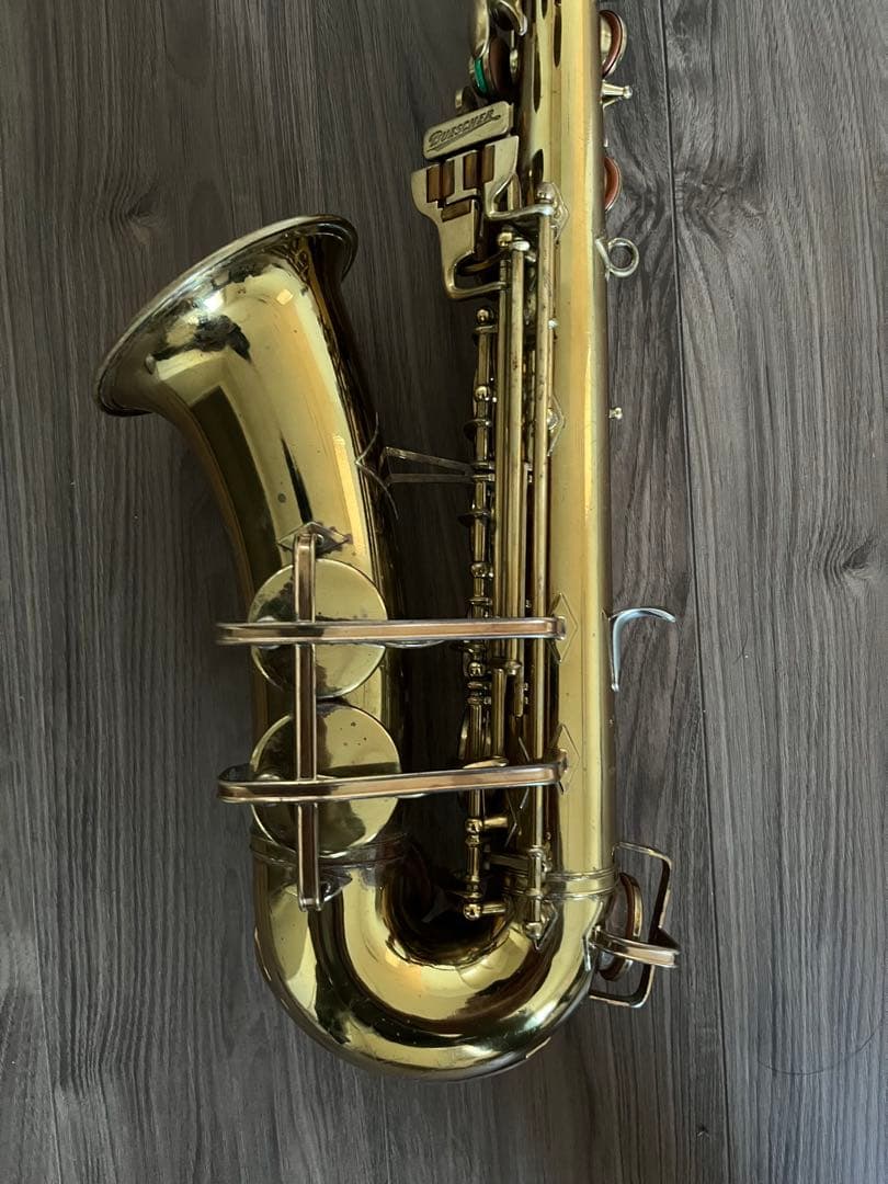 管楽器・吹奏楽器 Buescher Aristocrat II \"Big B\" Alto Sax