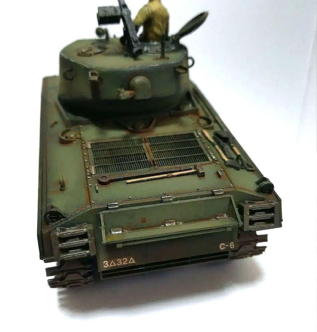 〚塗装済み完成品〛タミヤ 1/35 アメリカ中戦車 ジャンボシャーマン