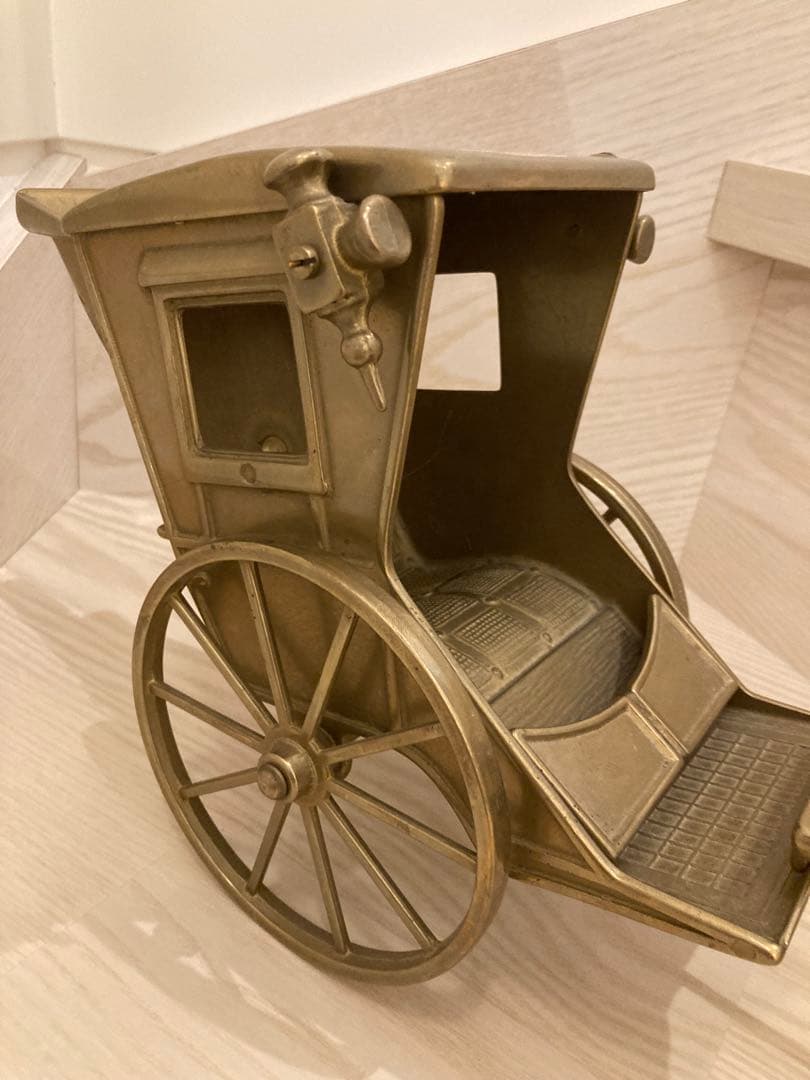 ヴィンテージ真鍮の置物、馬車を引く馬、真鍮の装飾、真鍮製