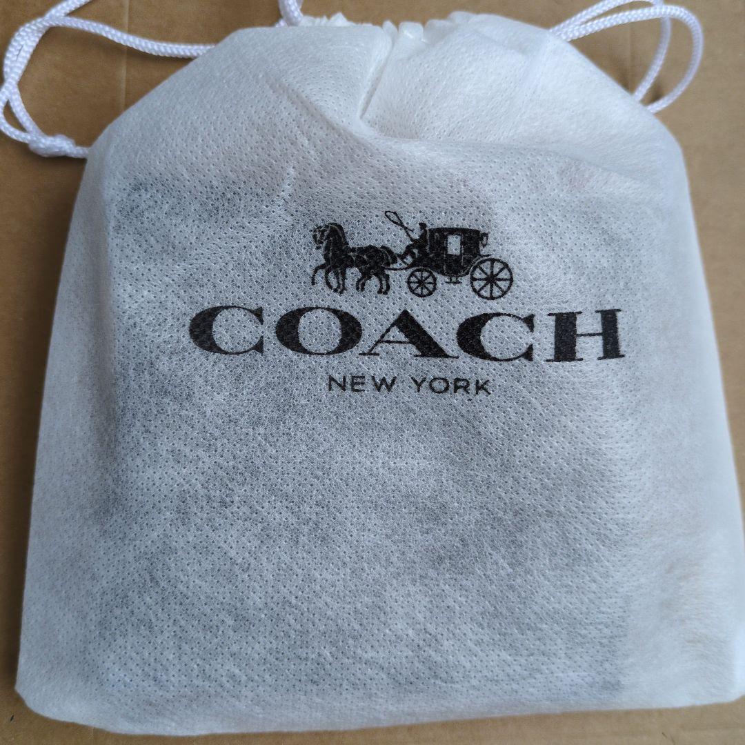 新品未使用COACH 二つ折り財布　レディース メンズ シンプル ブラック
