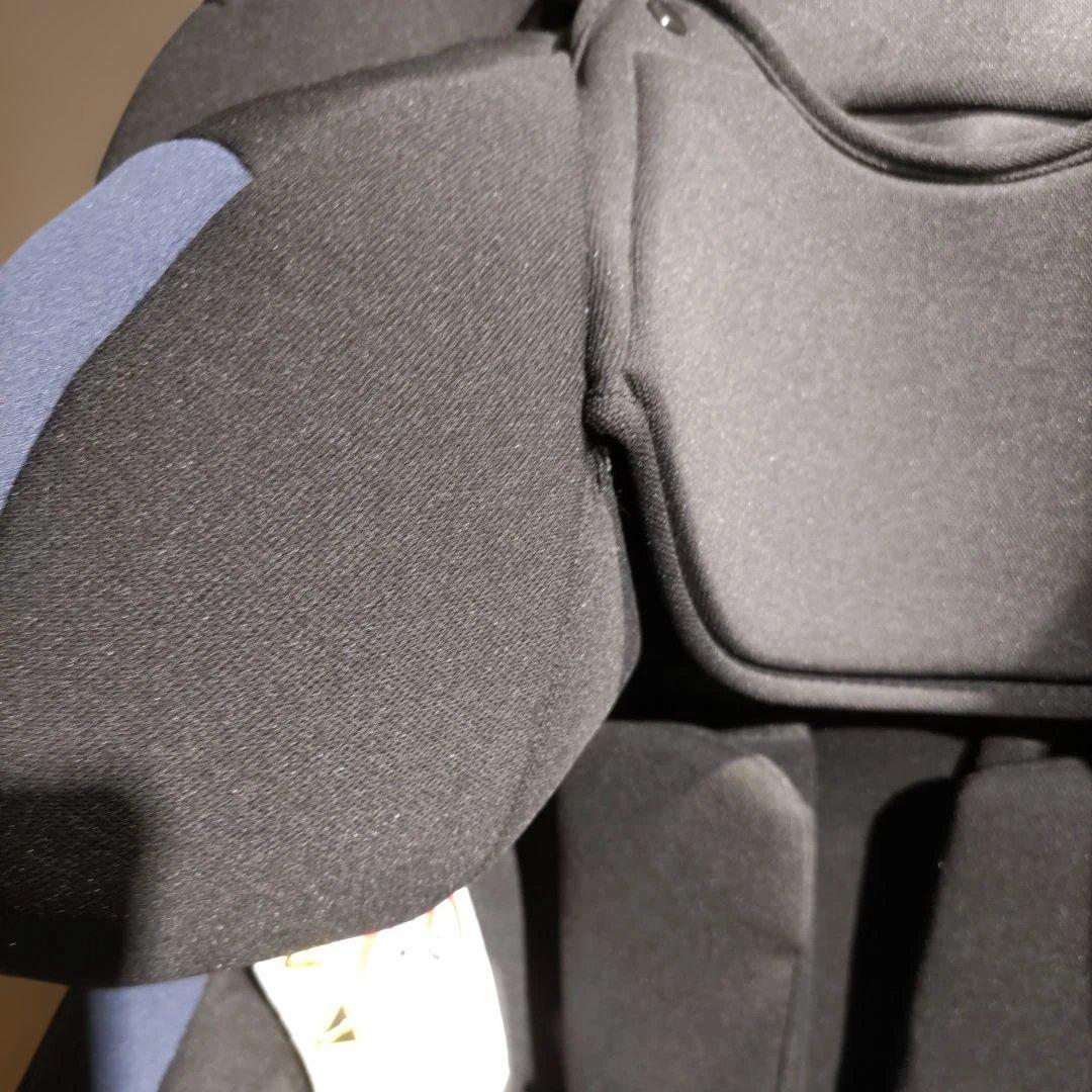 Aprica チャイルドシート フラディアプラス プレミアム isofix