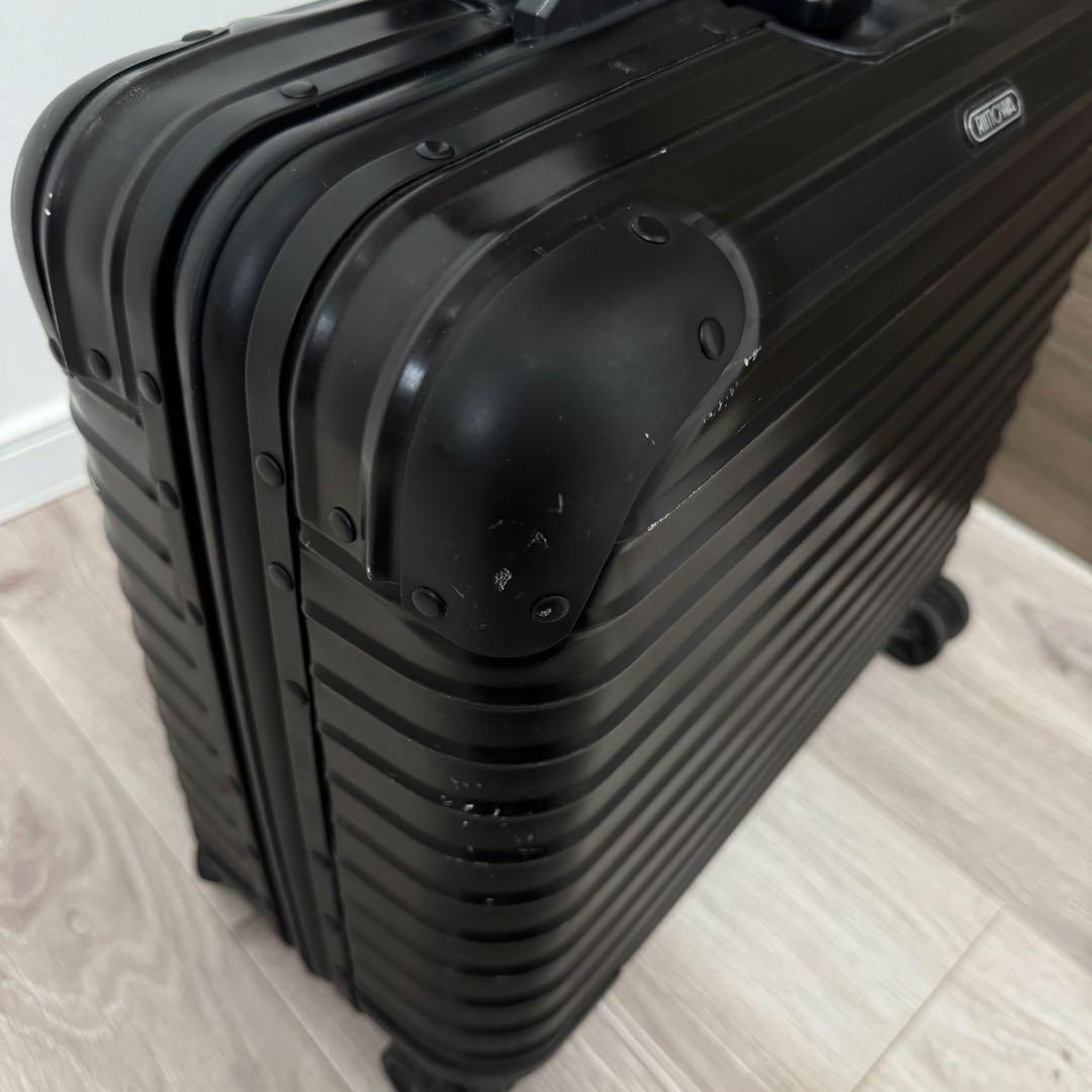 [正規品]RIMOWA TOPAS STEALTH ブラック キャリーケース
