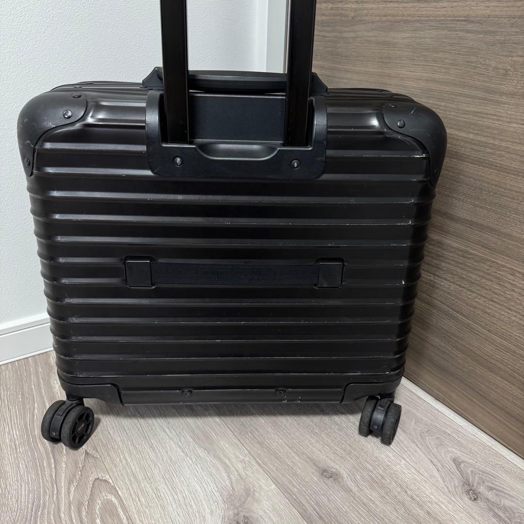 [正規品]RIMOWA TOPAS STEALTH ブラック キャリーケース