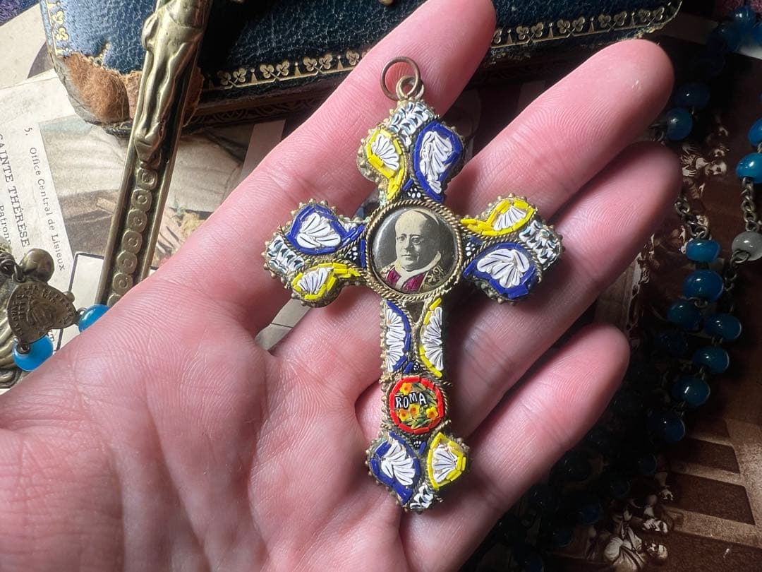 イタリア製　希少アンティーククロス　モザイクガラス　ピオ11世