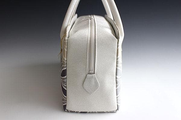 新品未使用 ！！特別セール！！京都 西陣 正絹 帯使用 利休バッグ 25917