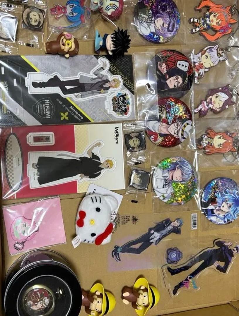 アニメグッズ　ノンジャンル　2000点以上　まとめ売り　一点のみ！