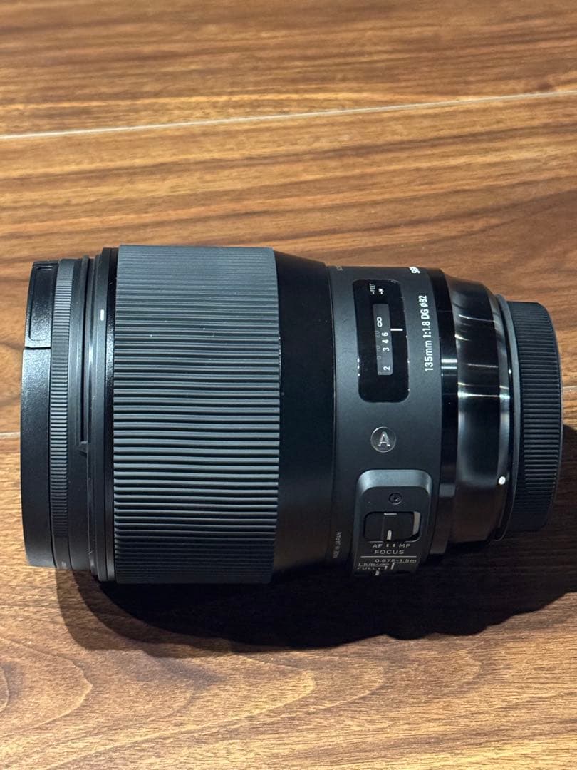 SIGMA 135mm F1.8 DG Art レンズ
