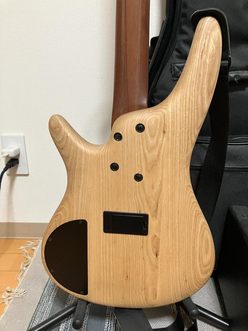 SR エレキベース ナチュラルウッド