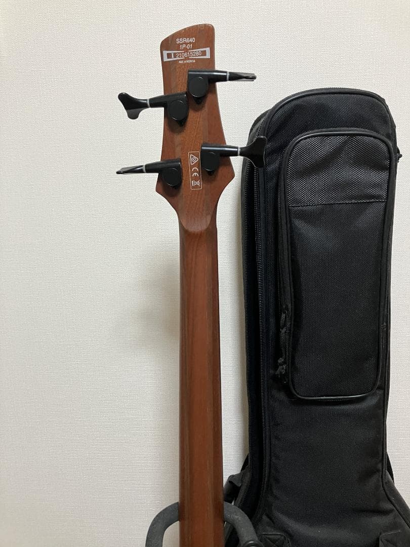 SR エレキベース ナチュラルウッド