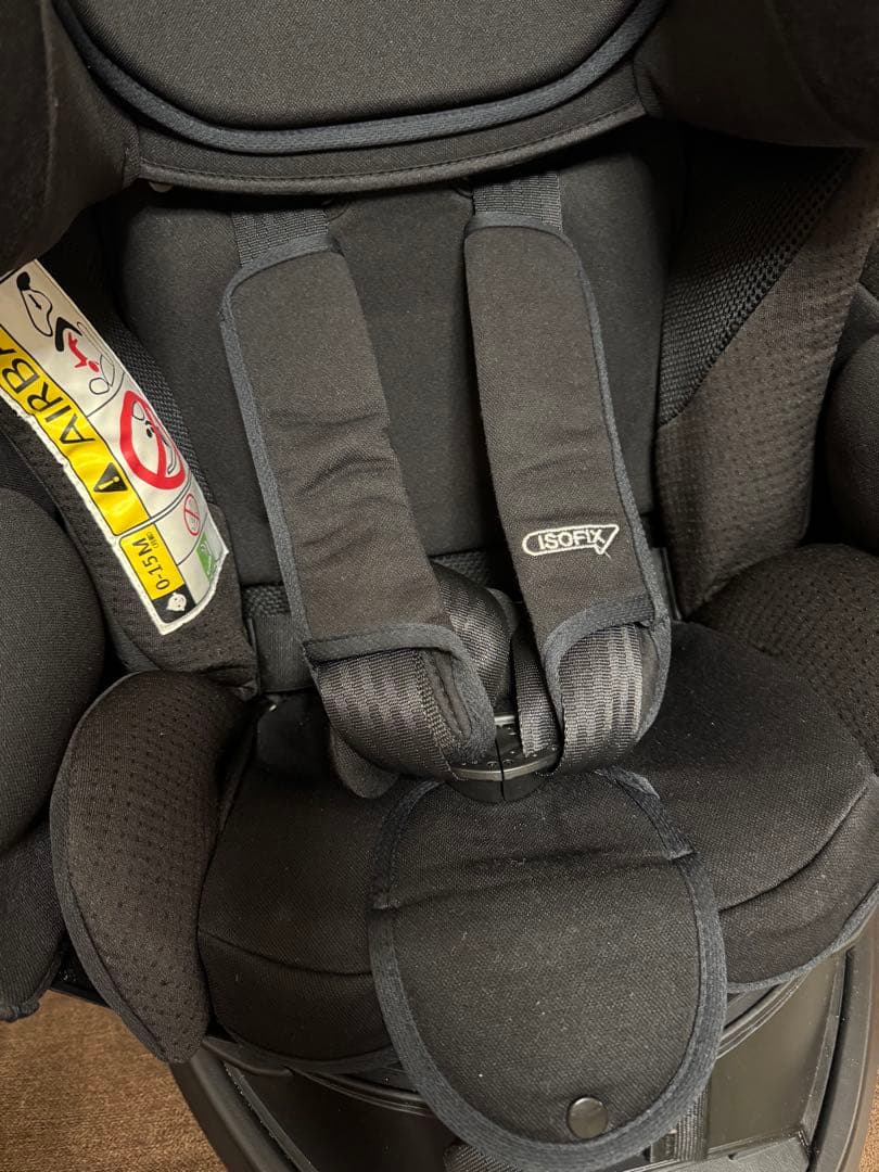 アップリカ　チャイルドシート　フラディアグロウ　セーフティプラス　ブラック