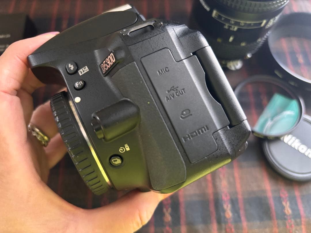 最終価格★NikonD530ズームレンズ純正バッテリー2個10219ショット