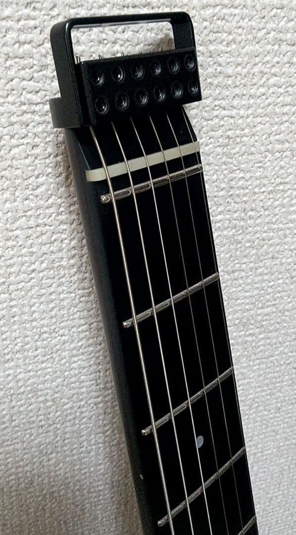 Donner Hush-X ヘッドレスギター