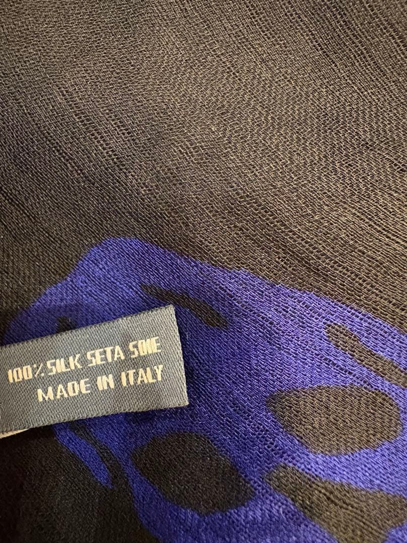 ALEXANDER McQUEEN アレキサンダーマックイーン　スカルスカーフ