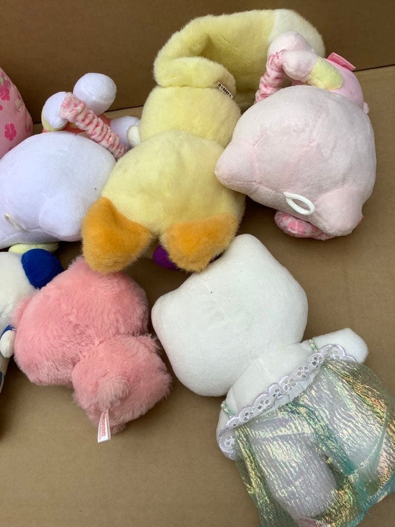 ハローキティ ぬいぐるみセット　キティちゃん