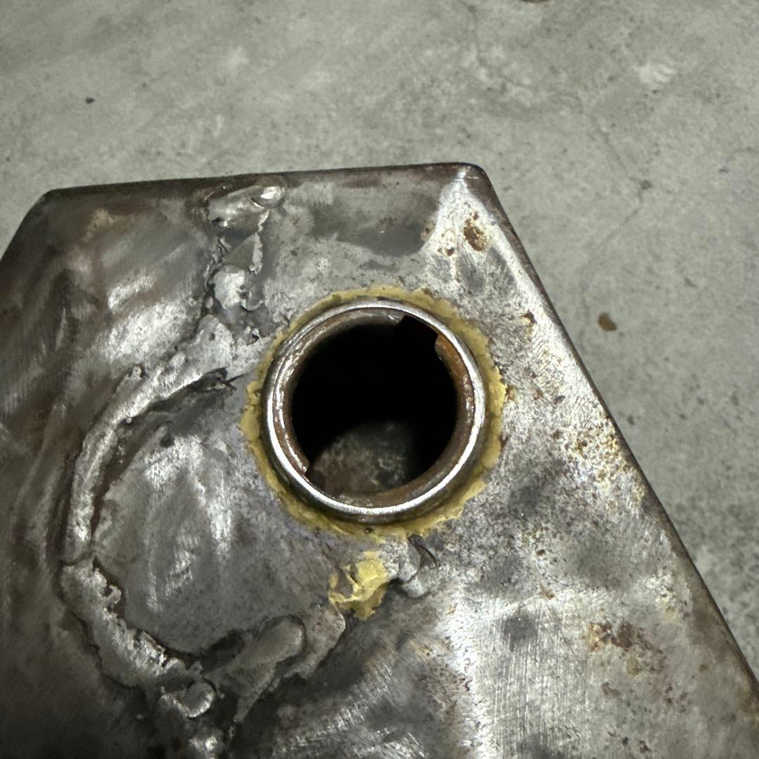 コフィンタンク　塗装無し