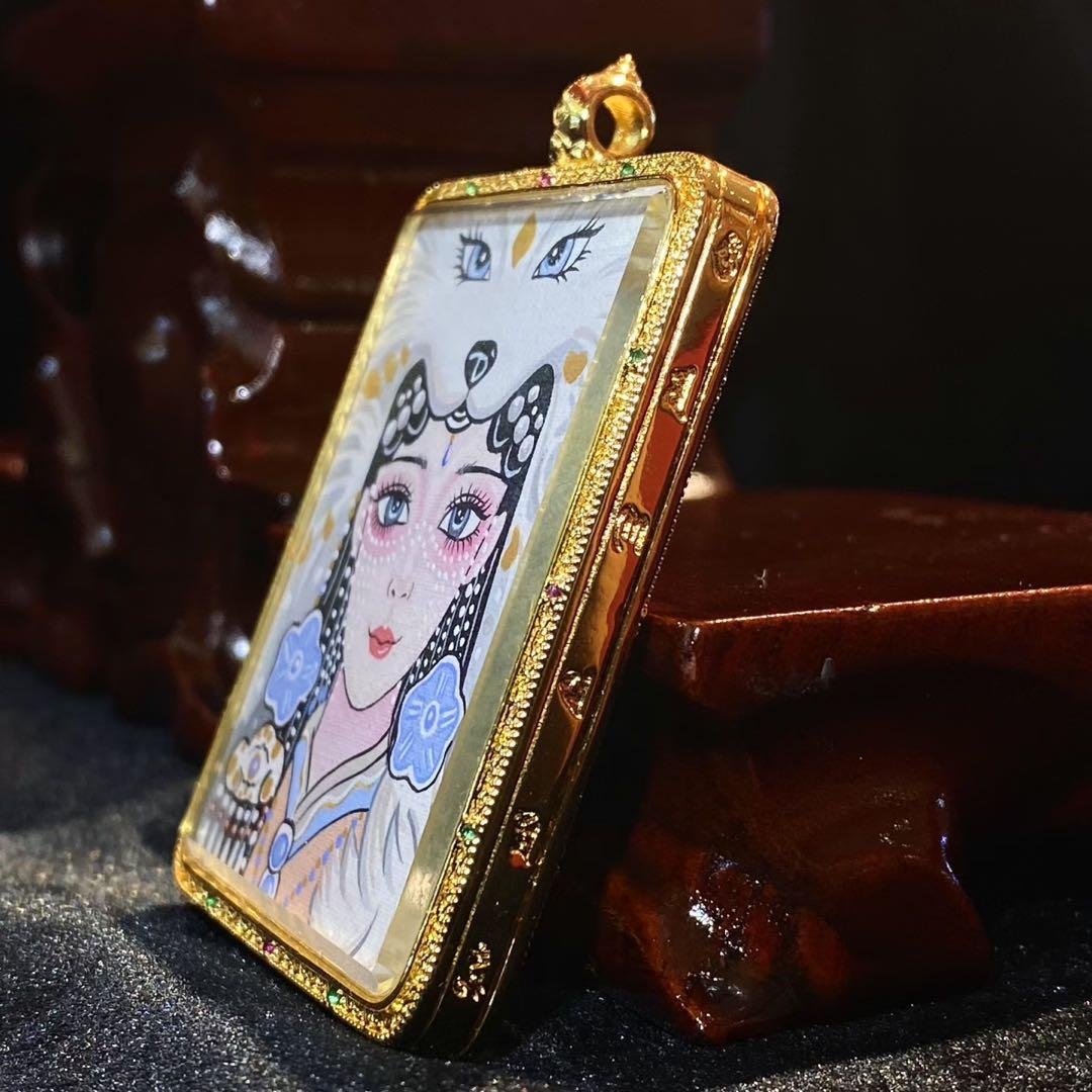 アート作品 女性肖像画 曼荼羅模様 ハヌマーン降臨　プラクルアン　無敵と富　繁栄