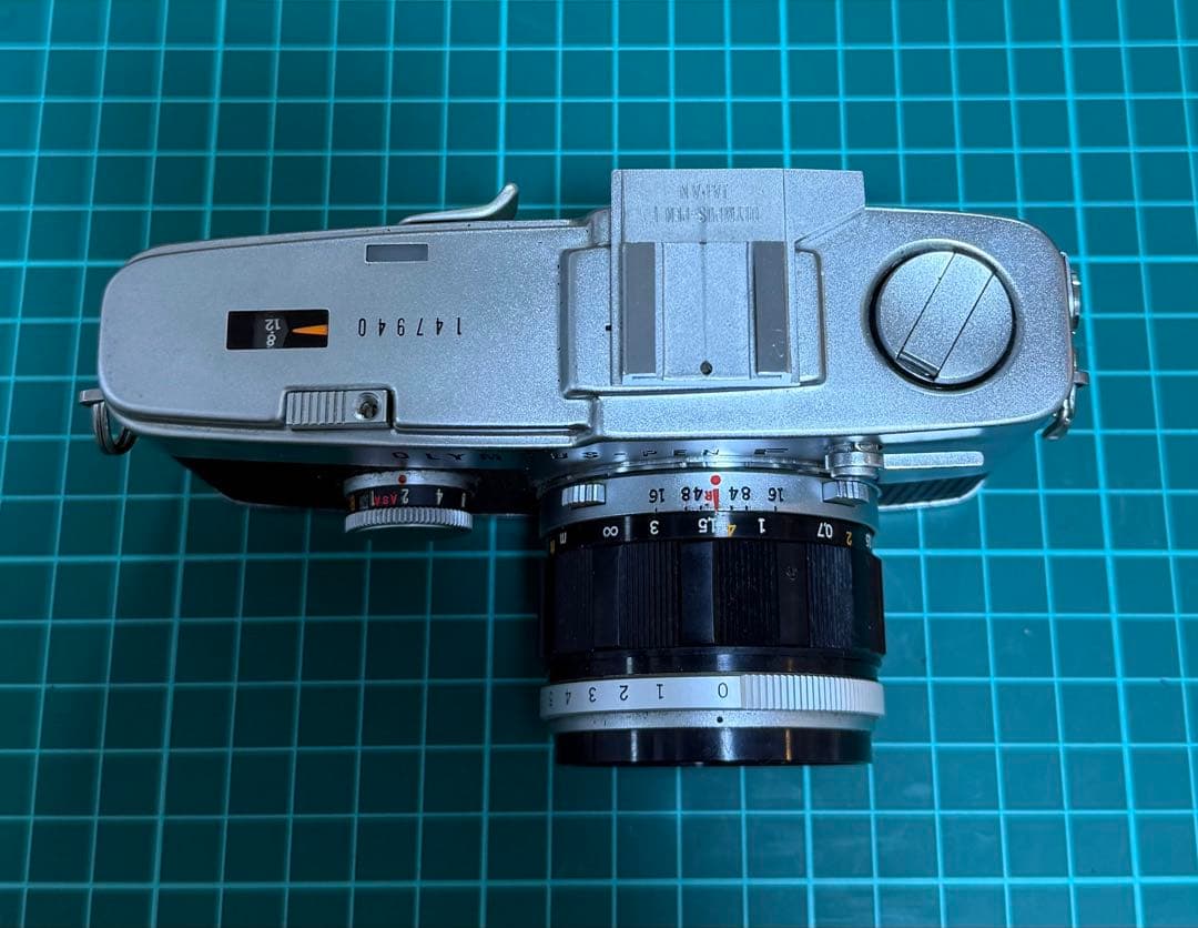 フィルムカメラ OLYMPUS PEN F G.Zuiko Auto-S 1:1.4 40mm