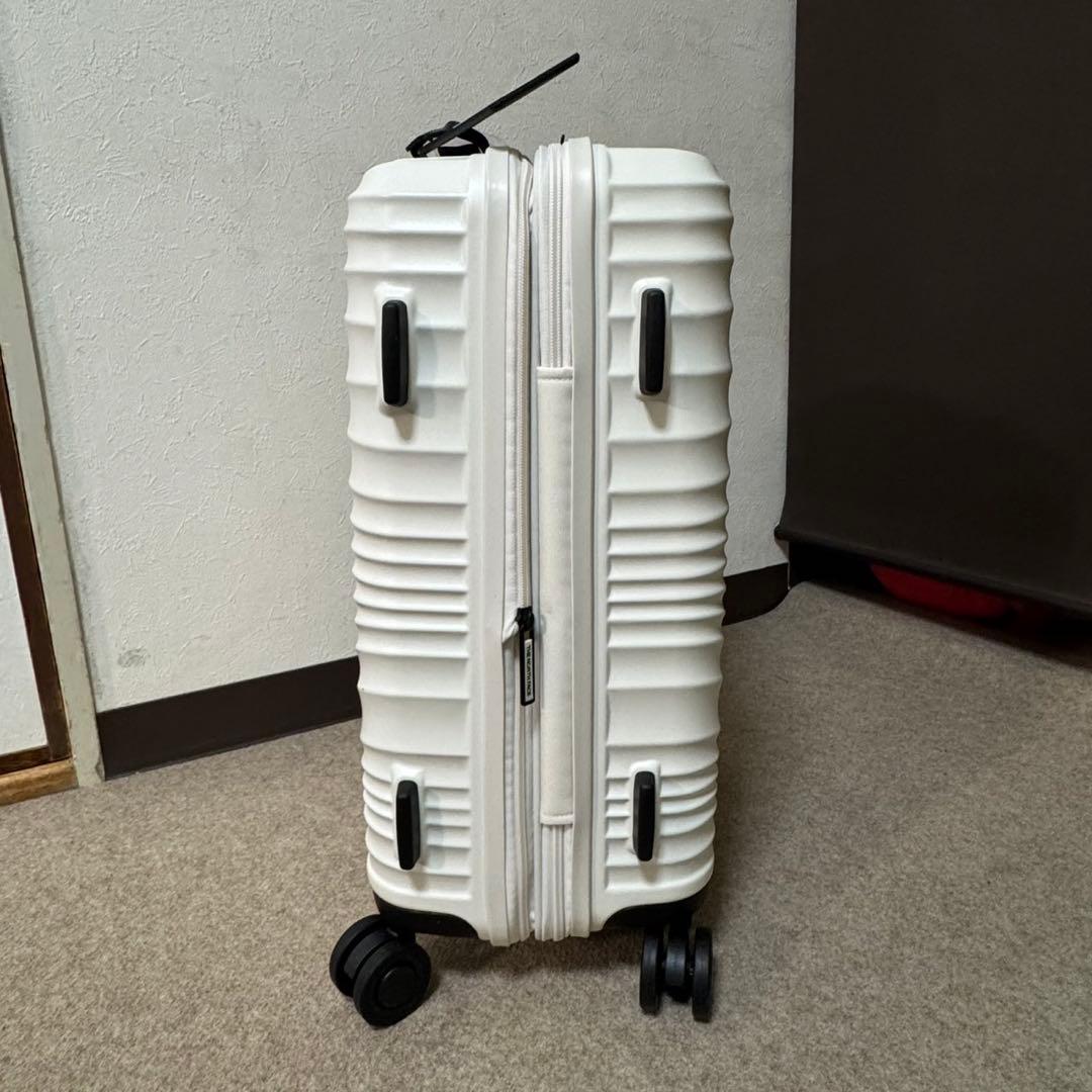 機内持込 20インチ 海外限定 THE NORTH FACE キャリーケース
