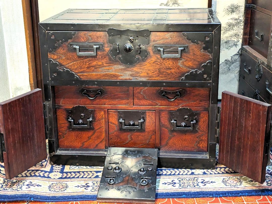 船箪笥　銭箱　時代箪笥　帳場家具　　　　　古箪笥