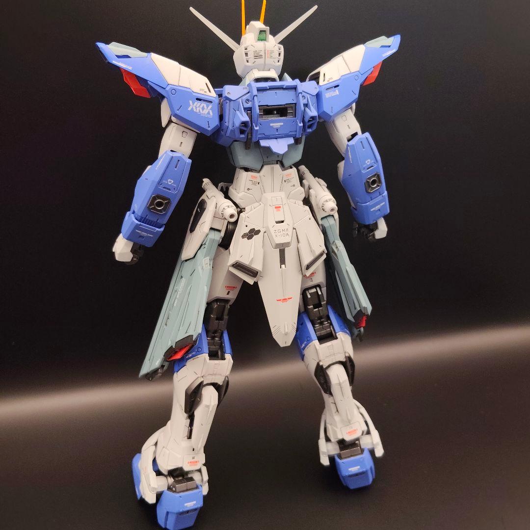 MG（ライジングフリーダム風）フリーダムガンダムver.2.0 全塗装