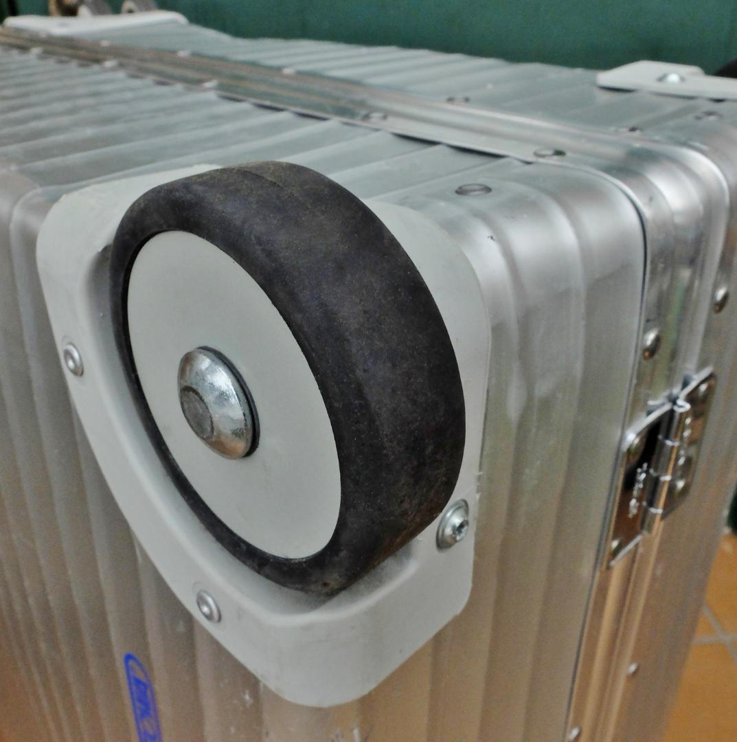 RIMOWAリモワ 949.77 オパール『JUMBO 2+4』プルタブ104L