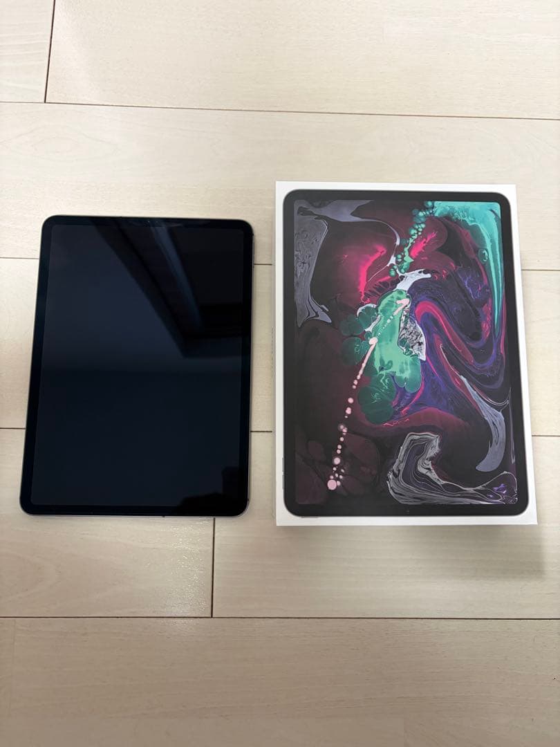 【美品】iPad Pro 11 1st 256GB セルラー版