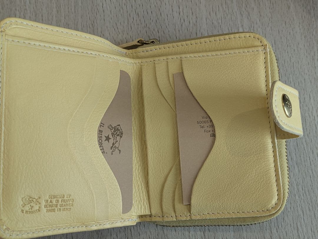 イルビゾンテ　二つ折り財布