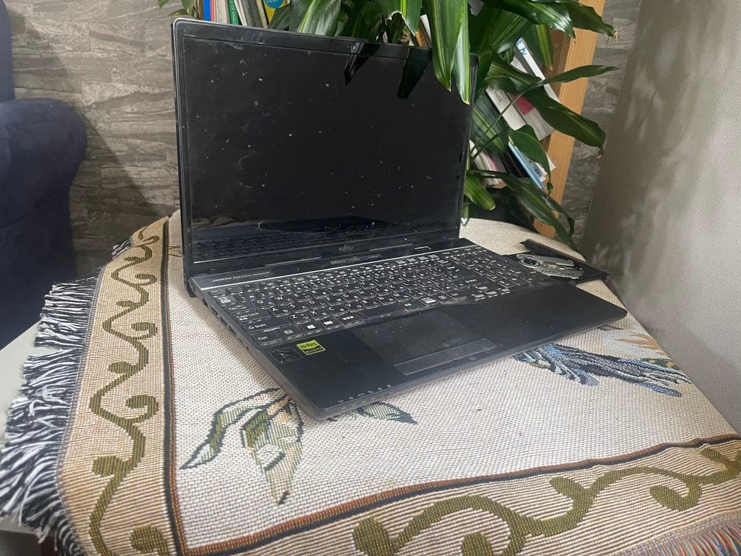 Core i7 8世代 メモリ8GB Windows11 ノートパソコン