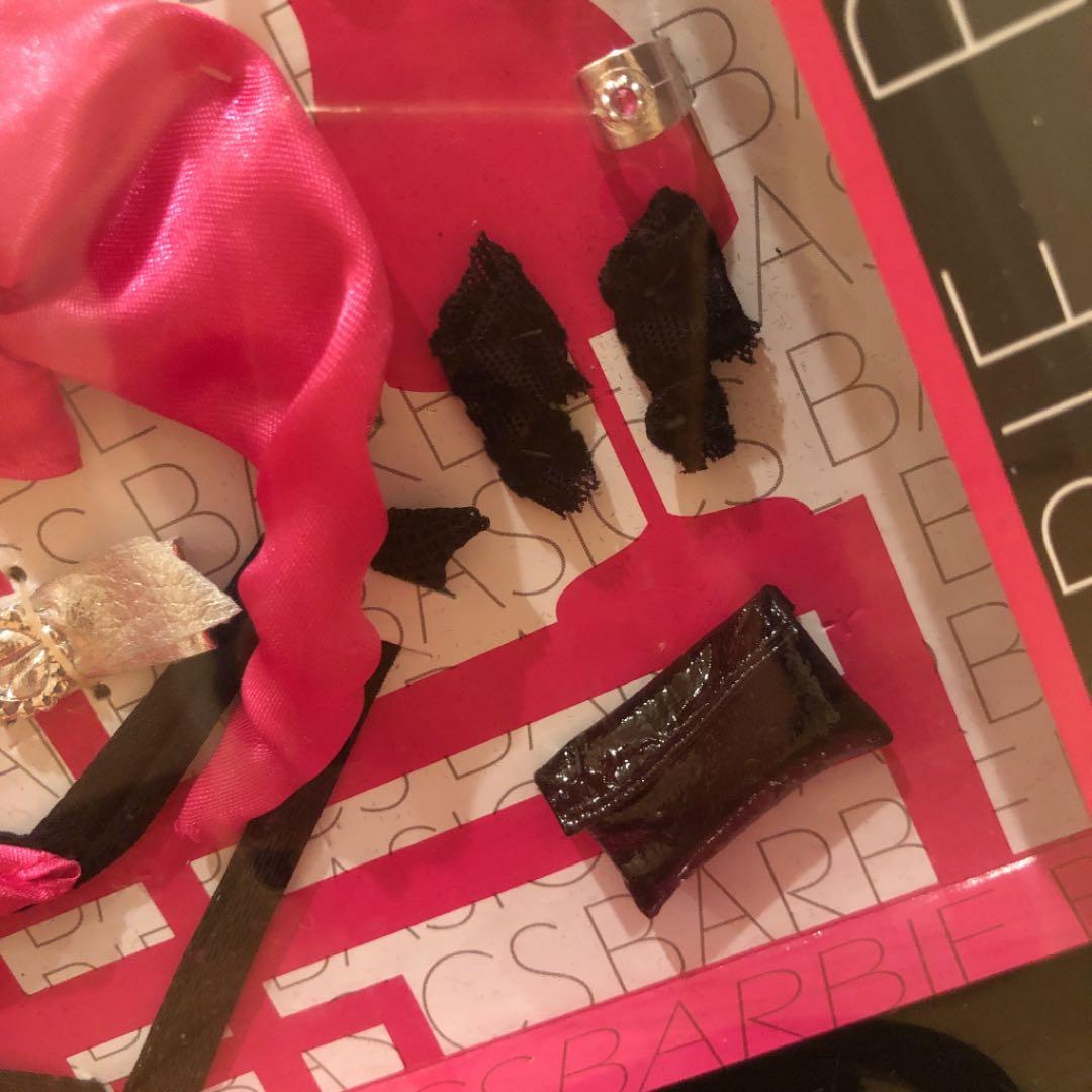 ❤︎バービー 人形 用 ❤︎バービー ベーシック ルック 服　バッグ　アクセサリー
