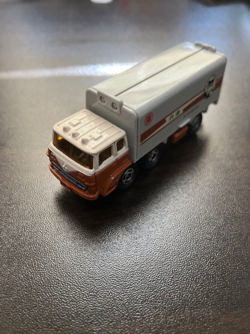 【美品】トミカ　丸運