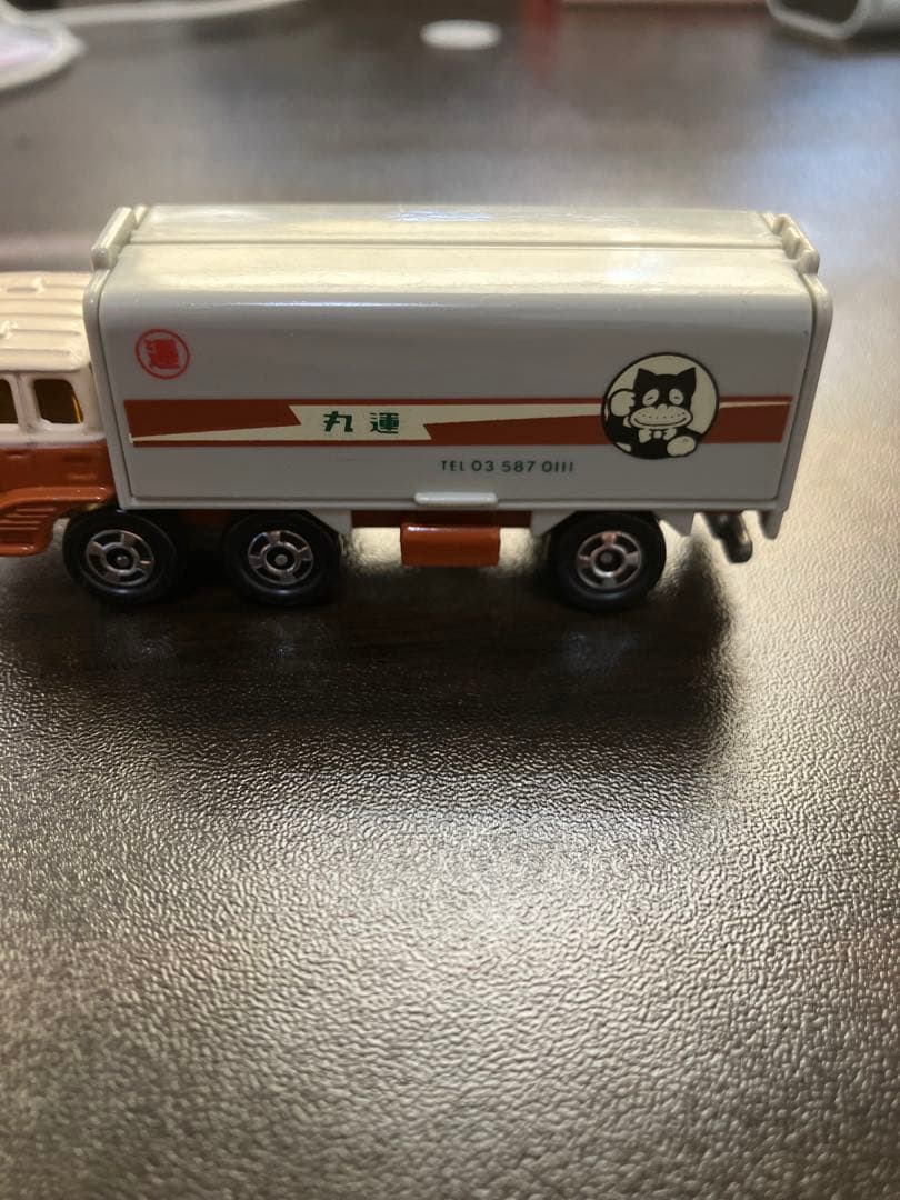 【美品】トミカ　丸運