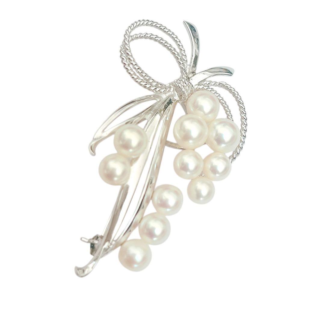 【極美品】MIKIMOTO パールブローチ 11珠 リボン シルバー あこや真珠
