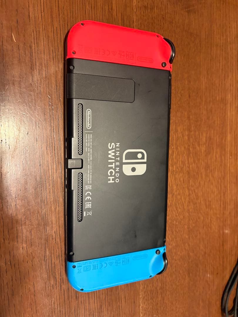 Nintendo Switch本体+付属品つき