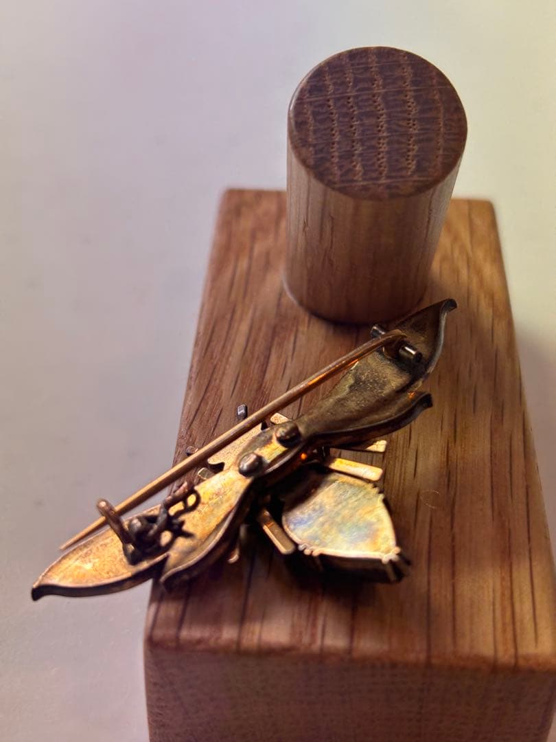 フランス　アンティーク　ブローチ