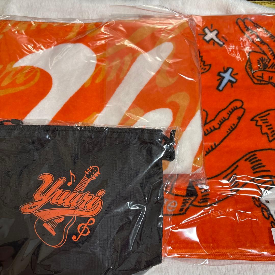 優里　フード付きタオル　サコッシュ