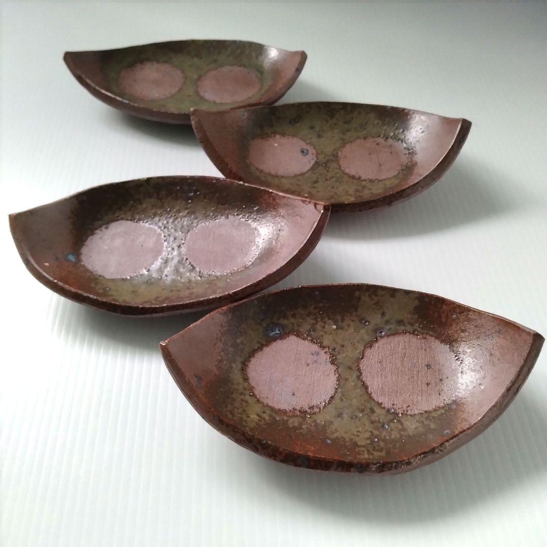 ② 備前焼 北大路魯山人写し 三つ足 舟形 長皿 和食器 足付き 4客