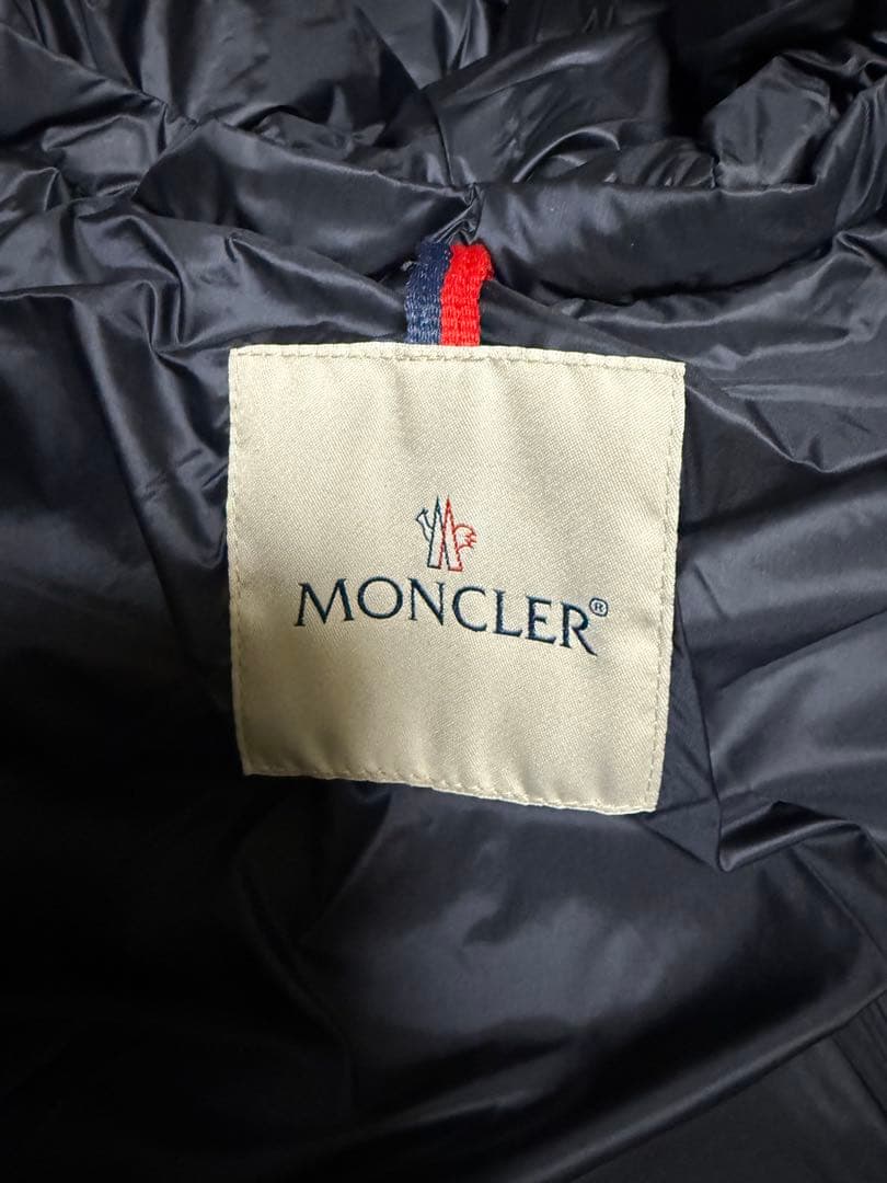 MONCLER フリル付き　ダウンジャケット　ネイビー　訳あり