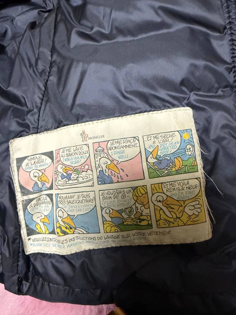MONCLER フリル付き　ダウンジャケット　ネイビー　訳あり