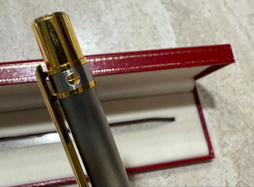 Cartier Must de Cartier ボールペン