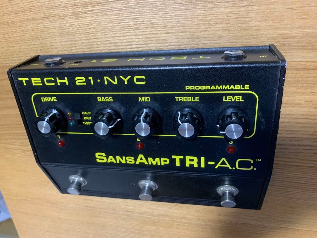 ギター TECH21 SansAmp TRI-A.C.