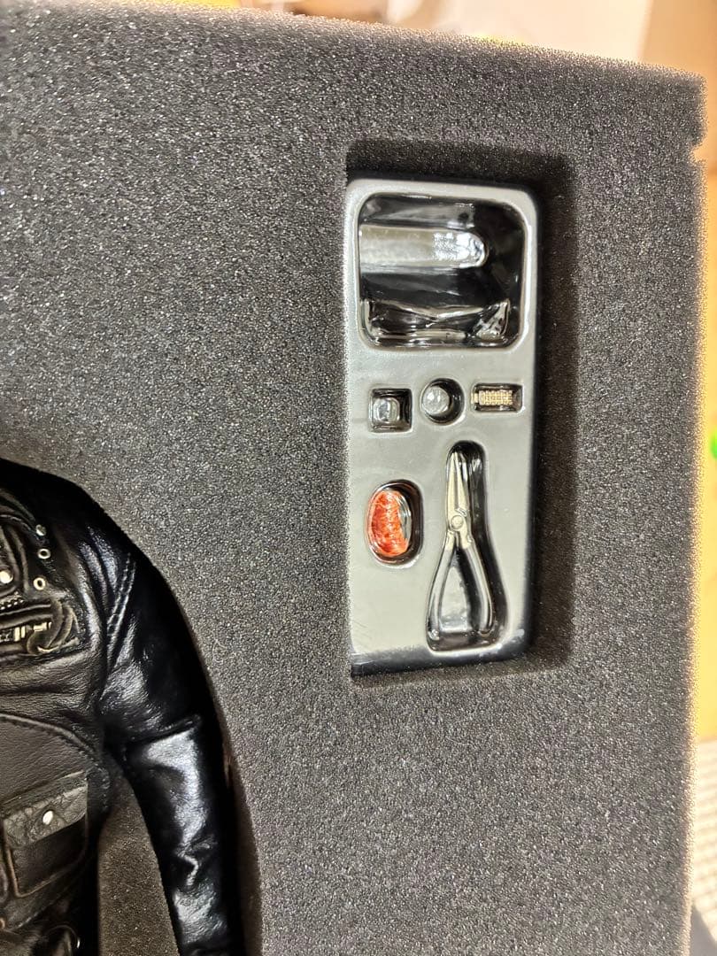 Hot Toysホットトイズ製 1/6 ターミネーター2 T-800DX版