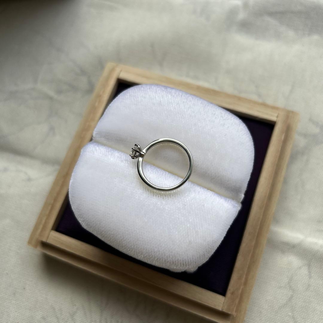 【ほぼ新品】NIWAKA 花雪　0.3カラット